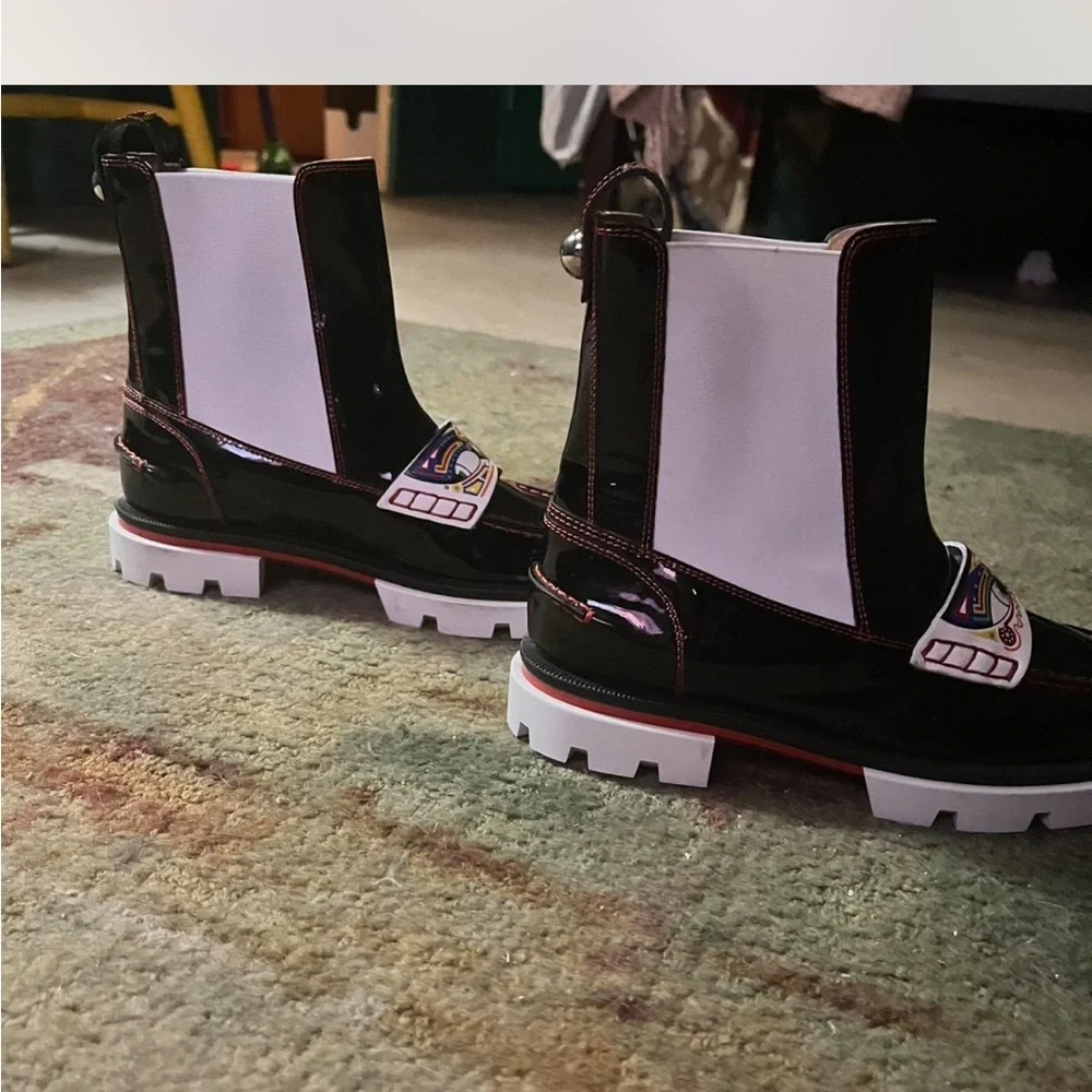 Christian Louboutin Black and White Kids Boots - Picture 3 of 4